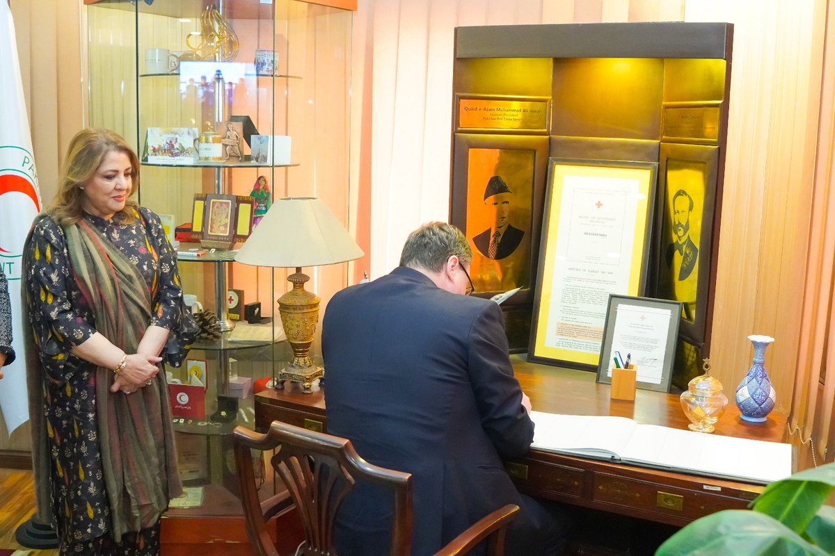 Pakistan Red Crescent tweet media