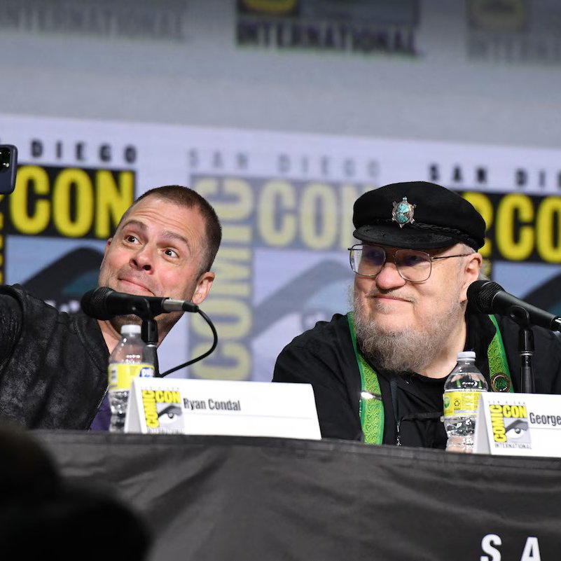 screentime's tweet image. George R.R. Martin says his relationship with 'HOUSE OF THE DRAGON' showrunner Ryan Condal is "abysmal"

“I hired Ryan... I thought Ryan and I were partners. And we were all through the first season. I would read early drafts of the scripts. I would give notes. He would change…