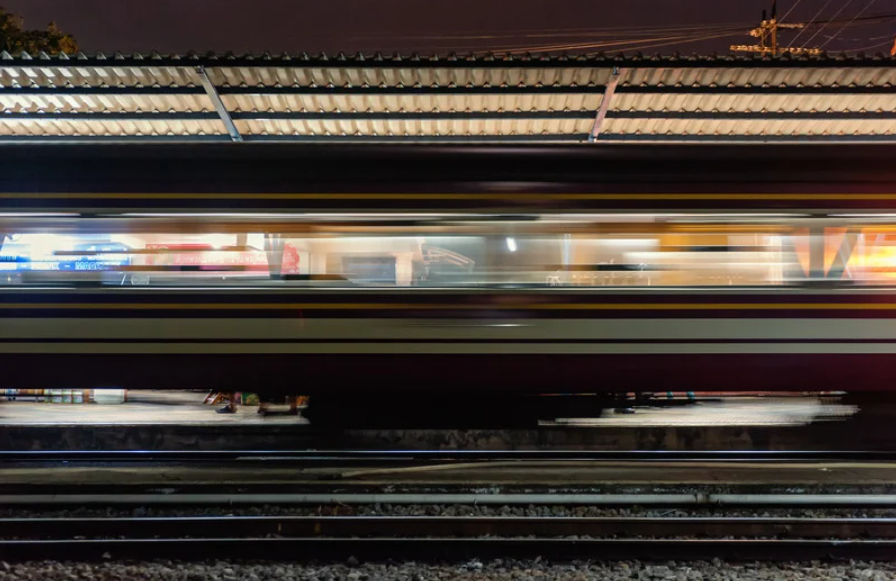 Varamis Rail tweet media