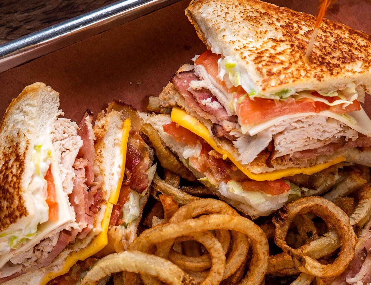 We're already half-way through January! 🤯 Don't let our specials pass you by; try our Club Sandwich or Chef Salad today!