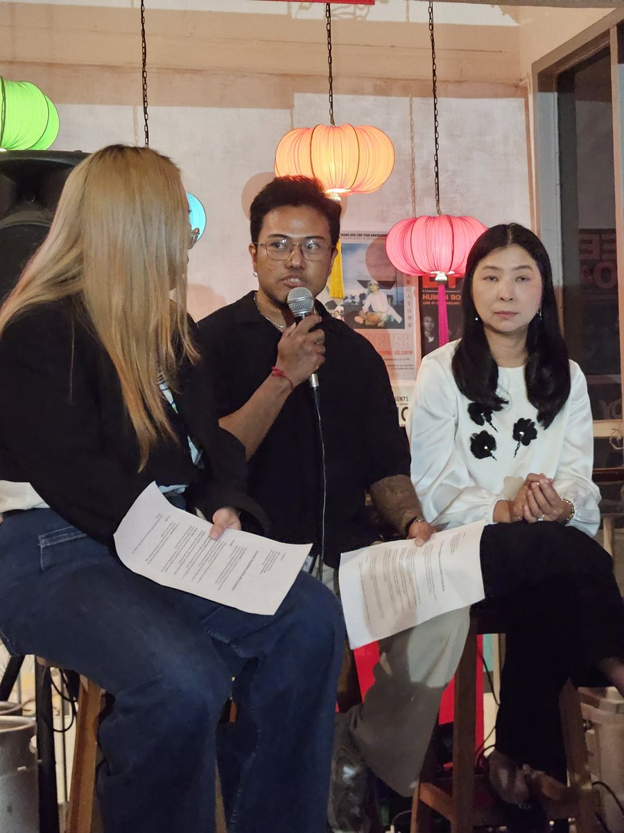 Sapphic Union tweet media