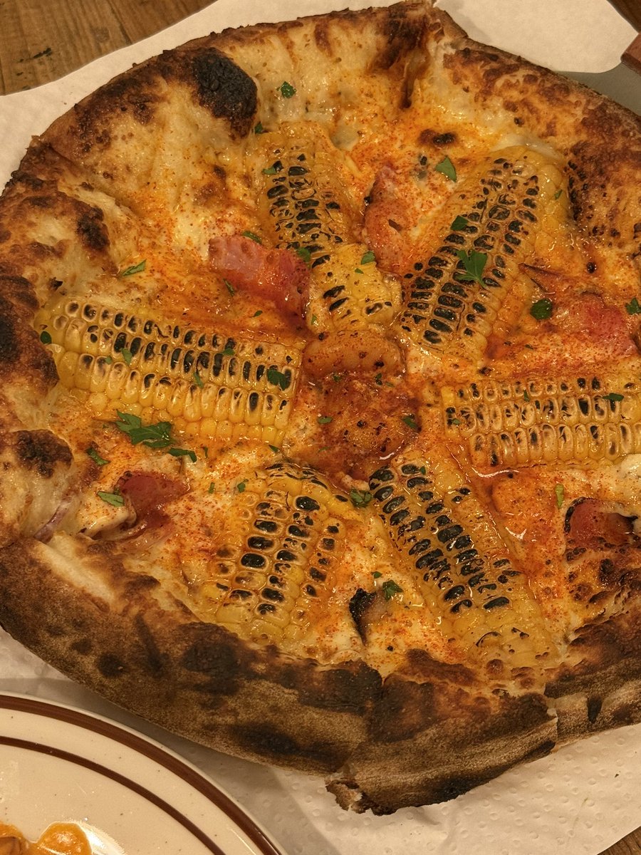 kunmandooo's tweet image. 여러분얘들앙......
로우파이브 안국점 오픈했어요!!!!!!!
그래서 재빠르게 다녀와떠염 💨💨💨💨
옥수수피자 필수고 알프레도 크림파스타 꼭 드세요
내가 세상에서 제일 좋아하는 양식집... 👅