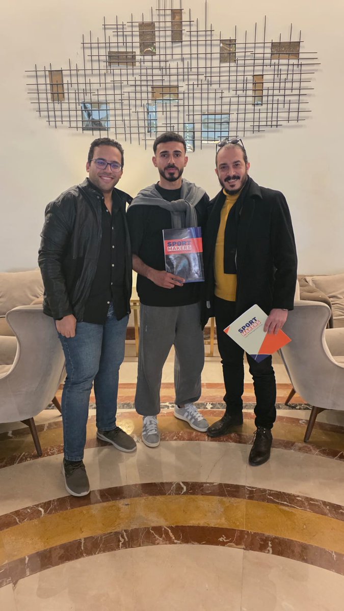 Sport_Makers's tweet photo. يسعد سبورت ميكرز تمثيل اللاعب الفلسطيني عميد صوافطة قانوناً في انتقاله وتوقيعه الرسمي مع النادي المصري البورسعيدي.

نعتز بهذه الثقة التي أولانا إياها اللاعب، متمنين لـلاعب التوفيق والنجاح مع النسور الخضر. 

@AlMasrySC  @EFA #FootballNews https://t.co/bm2g8KKBy2