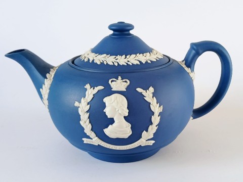 nivagcollects's tweet image. wedgwood jasperware #teapots for sale various prices colours and designs nivagcollectables.co.uk/search.php?q=w…
#teatime #tealovers