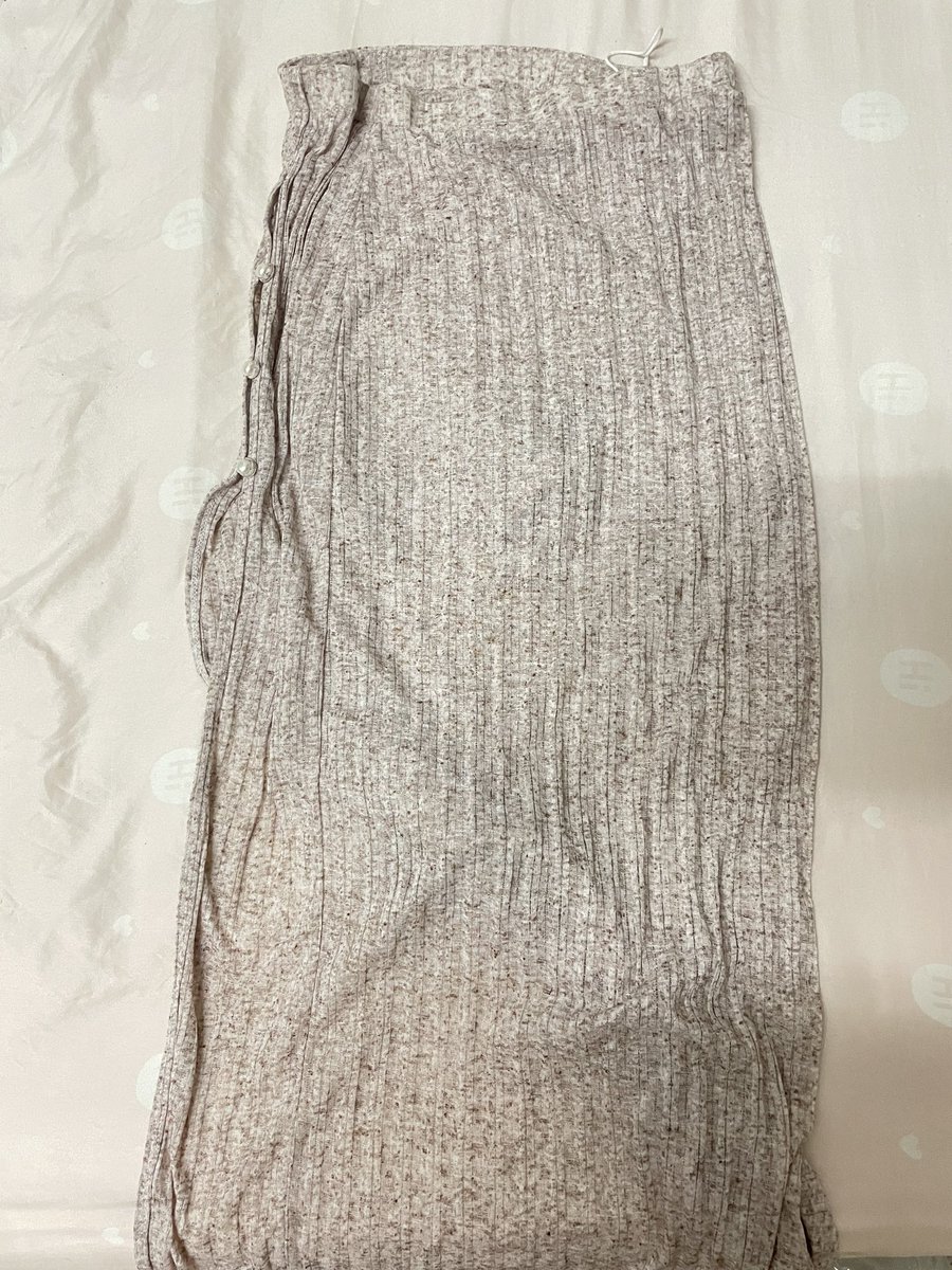 Famous and coe 290- รวมส่ง
From 5xx สีสวย ไซส์ L🩷

#เสื้อผ้าสาวอวบ #ส่งต่อเสื้อผ้าสาวอวบ #ส่งต่อเสื้อสาวอวบมือ2 #เสื้อผ้ามือสอง #ส่งต่อเสื้อผ้ามือ2 #ส่งต่อเสื้อผ้ามือสอง #โล๊ะตู้เสื้อผ้า  #ส่งต่อเสื้อผ้า #ส่งต่อเสื้อผ้ามือสองราคาถูก