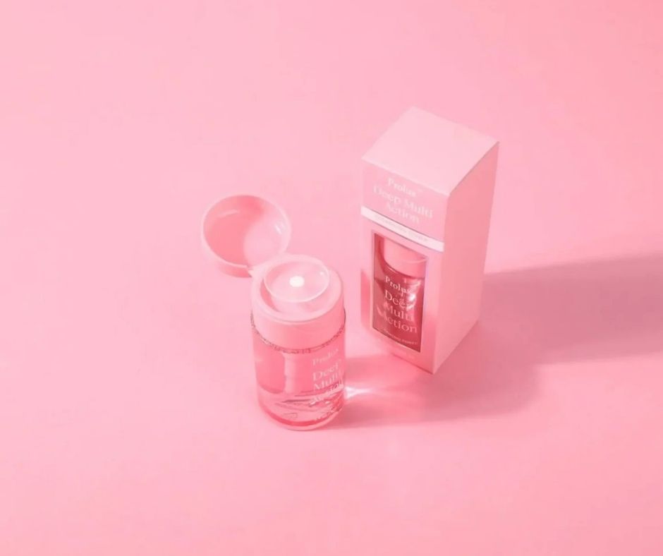 Anyone who wants to control oil, remove dirt, and maintain clear skin can benefit. It’s made for all skin types, so anyone can enjoy its cleansing benefits.

Buy Now: proluxcosmetics.com/products/best-…
#toner #cosmetics #skincare