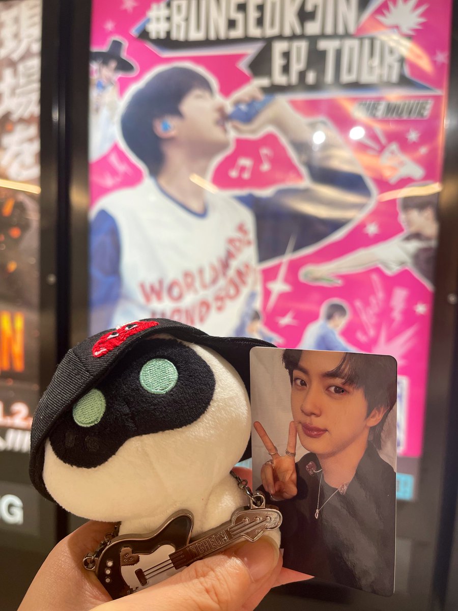 そして、かわいいかわいい人に会いに行きました🎬 特典も頂きました