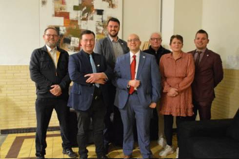AWJAvanHattem's tweet photo. PVV Den Bosch presenteert kandidatenlijst gemeenteraadsverkiezingen 2026! #PVV #DenBosch #stemPVV https://t.co/mu70KwAdXD