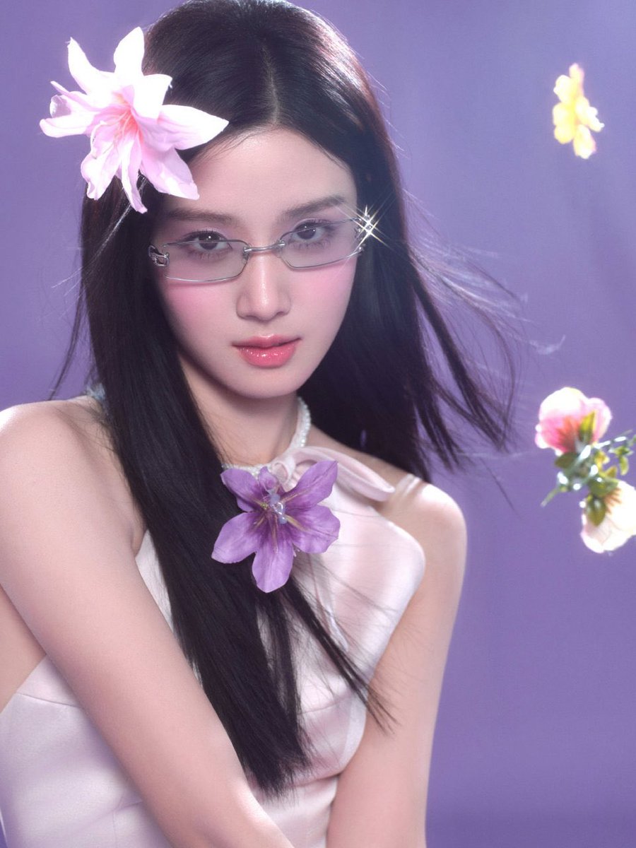 郭, 𝒉𝒂𝒛𝒆𝒍. tweet media