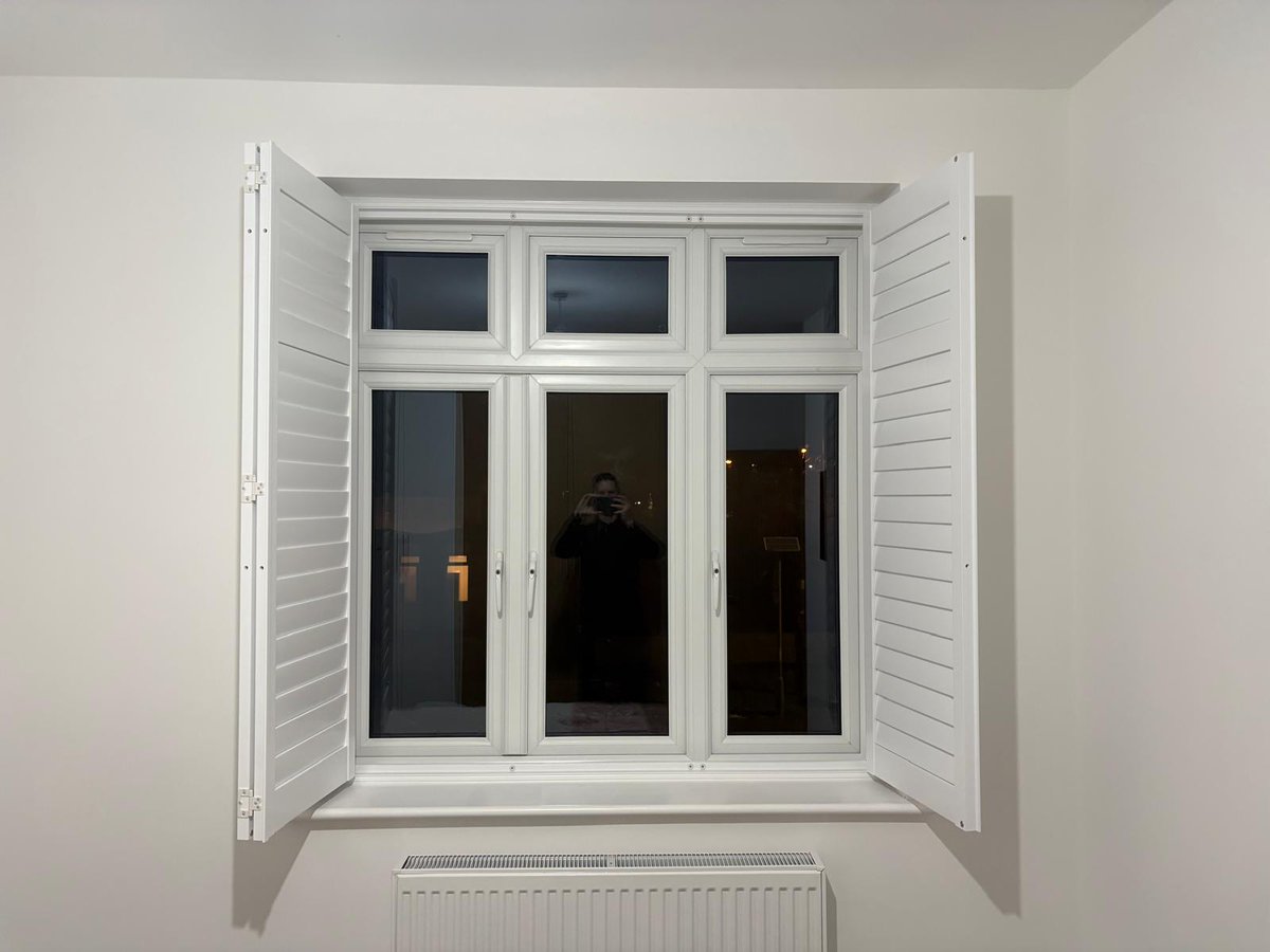 JohnsBlinds's tweet photo. Looking for Plantation Shutters in Essex? Our internal window Shutters are crafted to suit your space and style.

Ideal for standard and bay windows, Shutters bring light control, privacy and lasting elegance to any room. https://t.co/etcYyNh02m