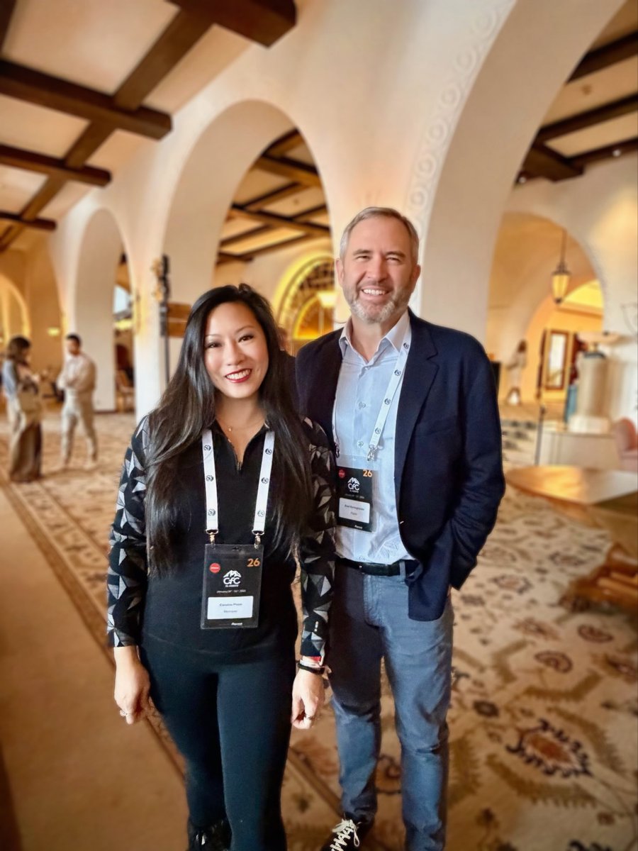 CarolineDPham's tweet image. Great to catch up with @bgarlinghouse. Onward!