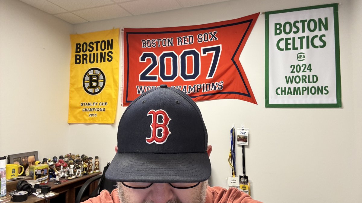 It’s #NationalHatDay. This is the only hat that matters, right <a href="/RedSox/">Red Sox</a>?