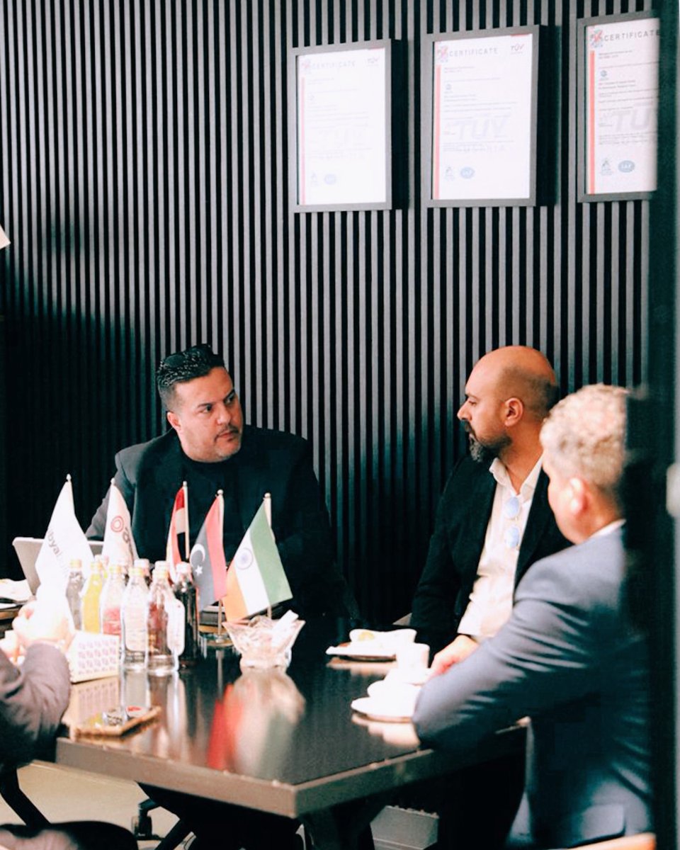 LibyaBuild's tweet image. نفخر بالترحيب بشركة السليني، الوكيل الحصري لدهانات سكيب، كراعي الدهانات لمعرض ليبيا بيلد بنغازي، بدعمها المستمر لقطاع البناء بمعايير عالية من الجودة والابتكار.

Proud to welcome Al Salini, Exclusive Agent of Scib Paints, as Paints Sponsor at Libya Build Benghazi.