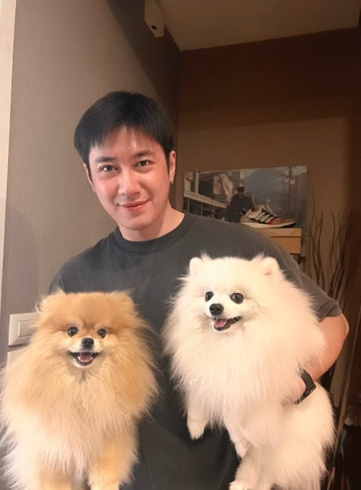 150HtM2UKTd1YkX's tweet image. ได้เห็นหน้าคนหล่อแล้ว..คิดถึงจัง ขอบคุณพี่มี่ครับ❤
#แจมรชตะ 
#JamRachata