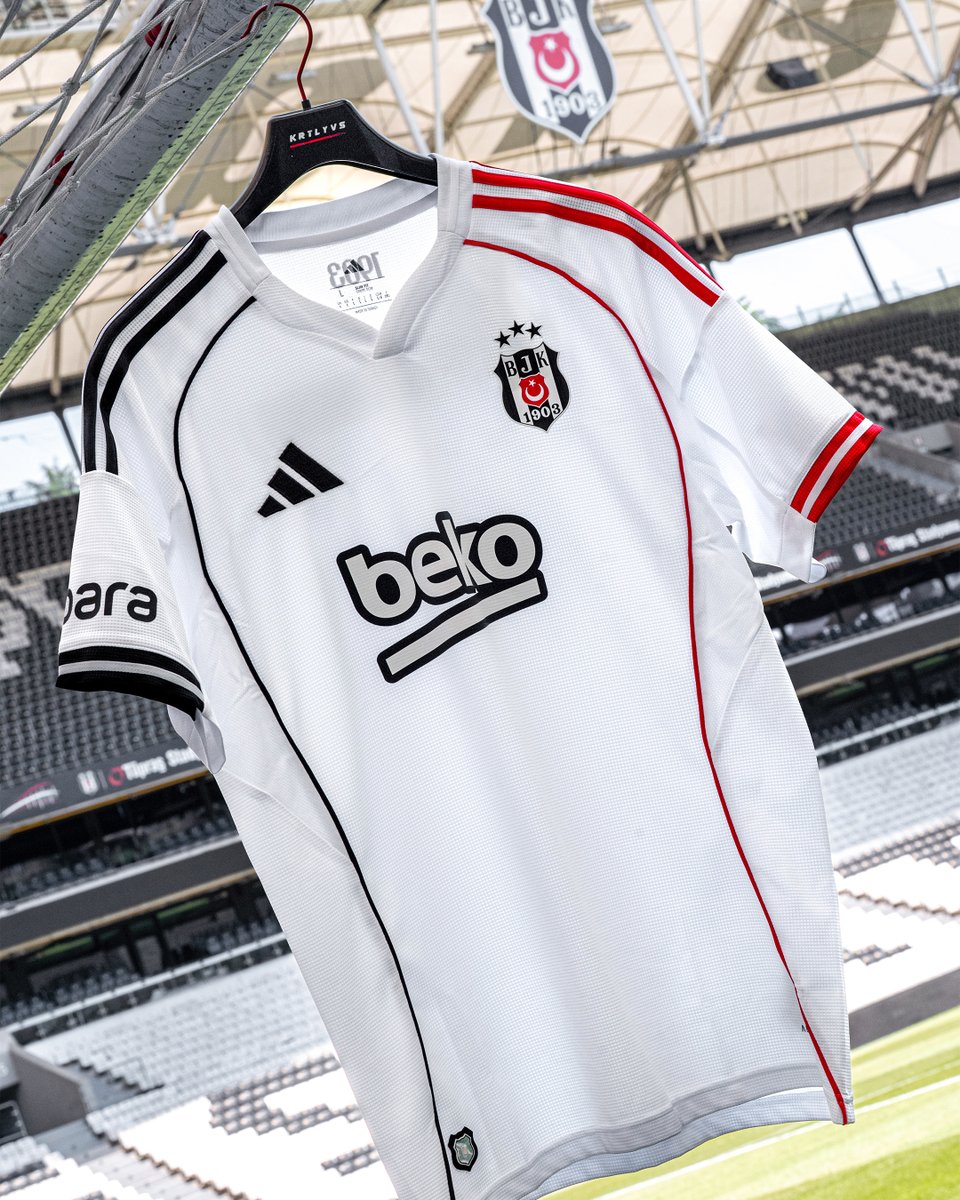 Bugün klasik kombinimiz beyaz forma ve siyah şort ile sahada olacağız. ⬜⬛️

<a href="/bekoturkiye/">Beko Türkiye</a>