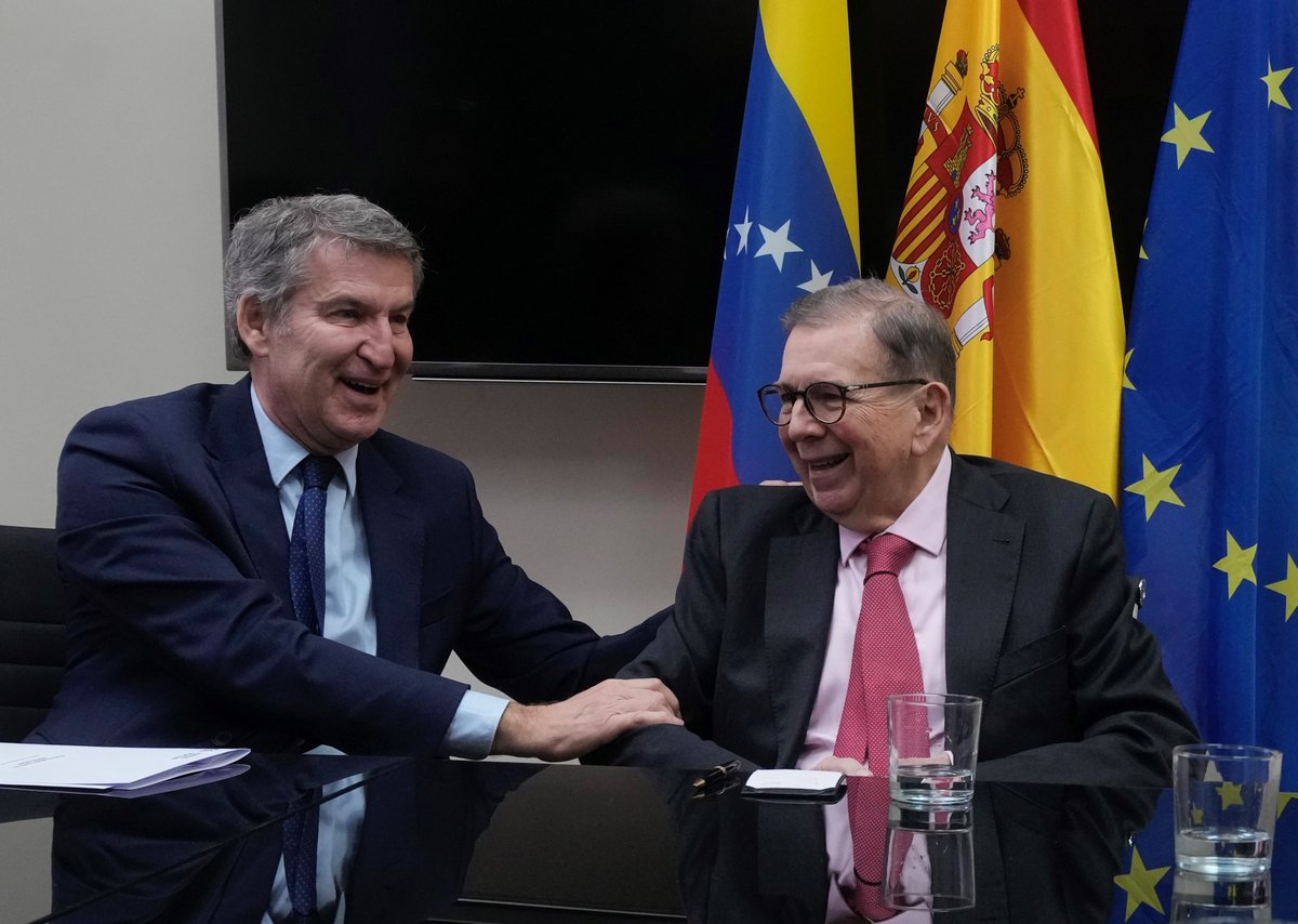 He reiterado a <a href="/EdmundoGU/">Edmundo González</a> mi apoyo para la transición democrática que reclaman los venezolanos, con la vuelta inmediata de su presidente electo y de <a href="/MariaCorinaYA/">María Corina Machado</a>, así como la liberación inmediata de los presos políticos y la vuelta de todos los exiliados.