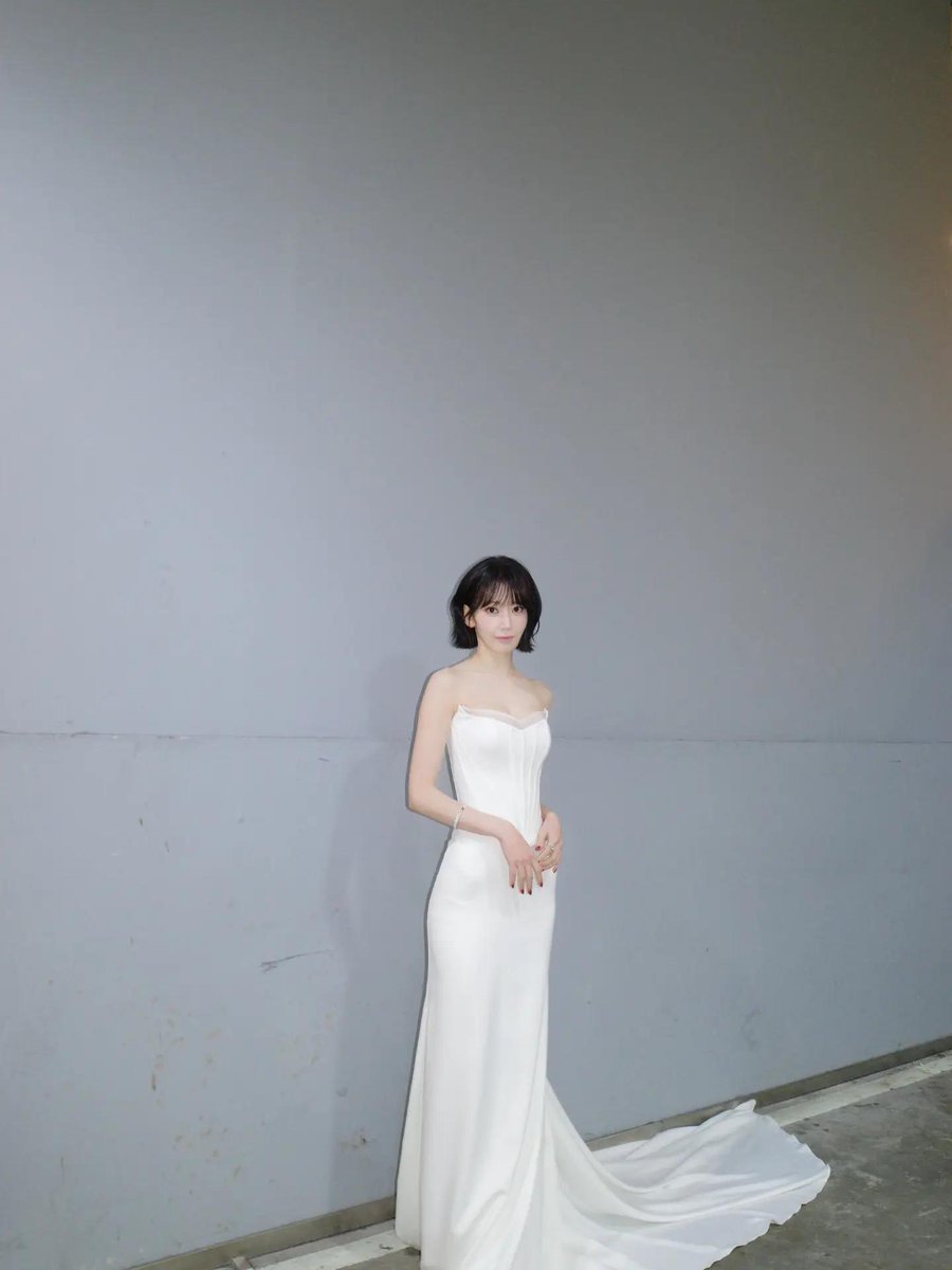 MSAKURA_ISLAND's tweet image. 260115 | PHOTO

@39saku_chan Instagram update

🔗: instagram.com/p/DTiCqfvE6m4/…

#사쿠라 #SAKURA #ックラ #宮脇咲良 #르세라핌 #LE_SSERAFIM