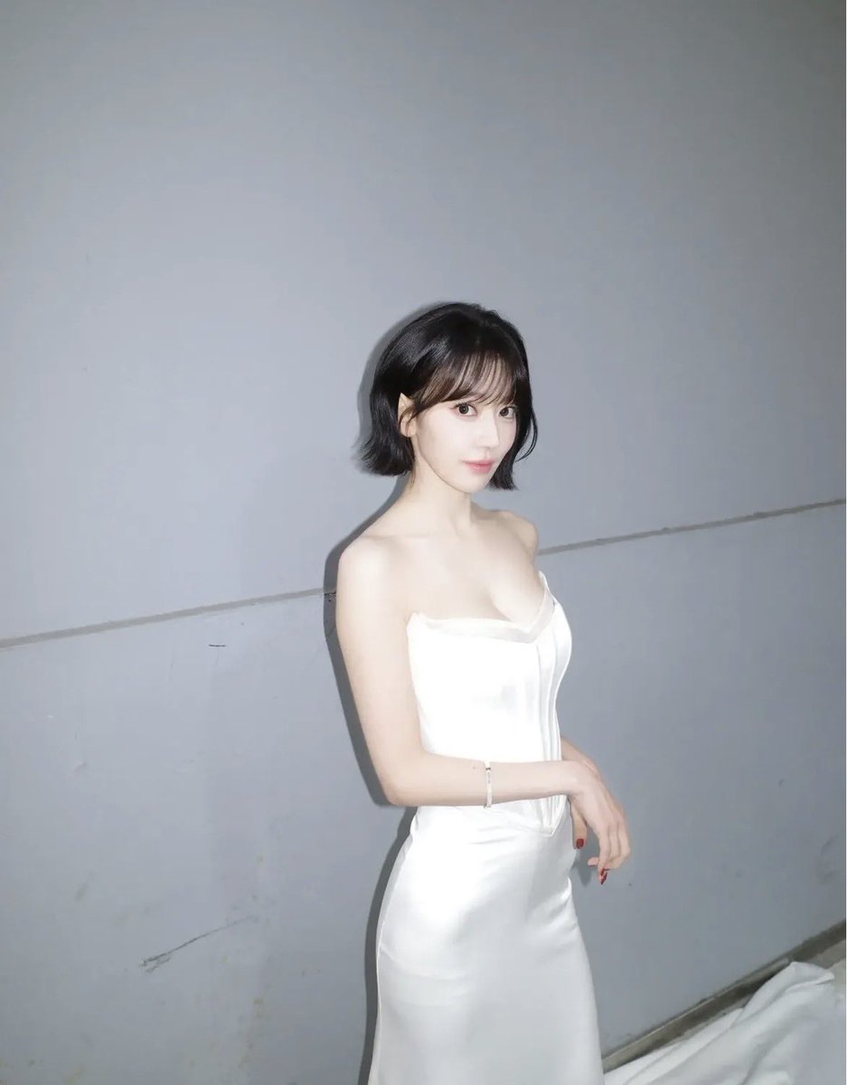 sserapics's tweet image. sakura instagram update