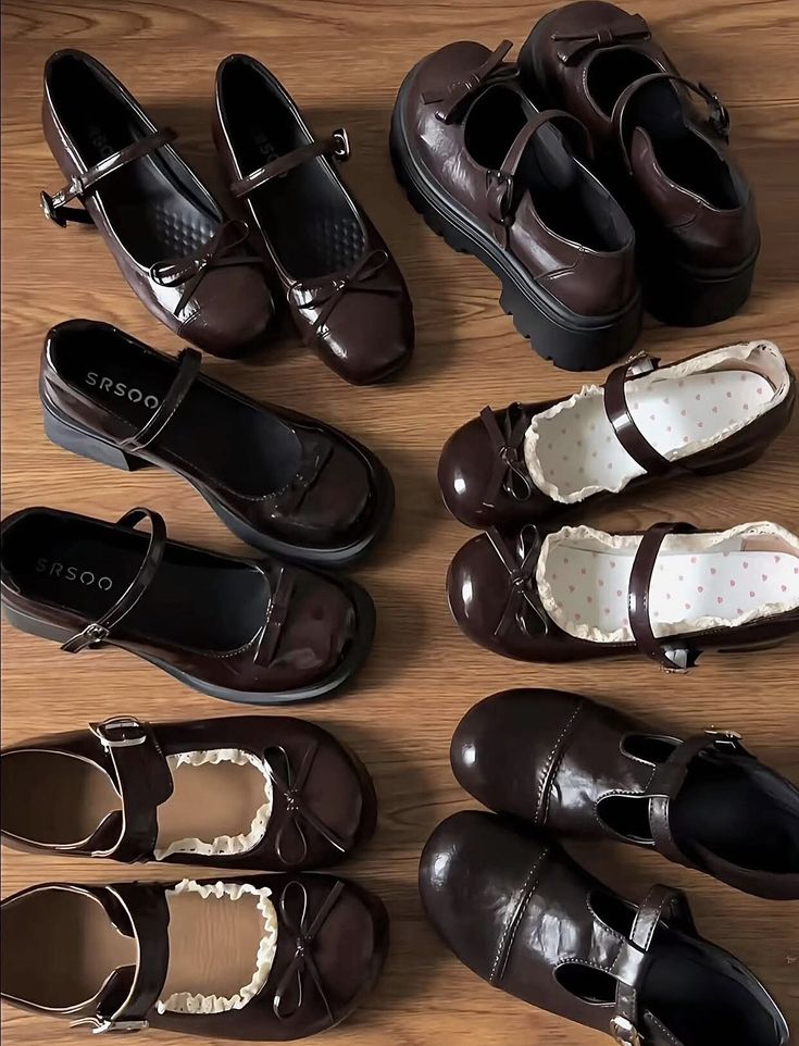 hanbyl_'s tweet image. Brown footwear🤎