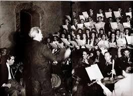 #15Ene Un día como hoy pero en 1930 el educador y compositor venezolano Vicente Emilio Sojo crea la Orquesta Sinfónica de Venezuela, primera sinfónica profesional de Latinoamérica y la segunda más longeva del continente americano (después de la Orquesta Sinfónica de Boston).