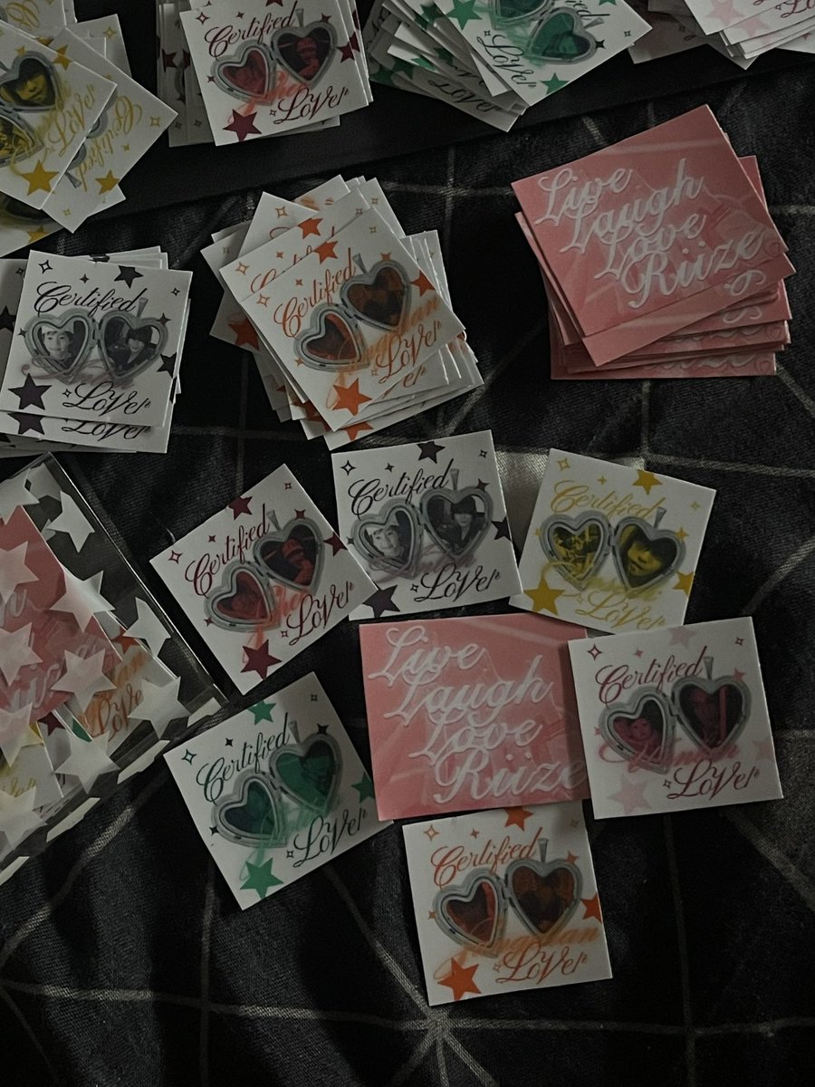 ⋆˚꩜｡ Riizing Loud in Manila; Freebies ⋆˚꩜｡

☆ sticker pack! 
☆ strictly 1:1
☆ limited qty
☆ loc: tbf or 19degrees MOA 

#RIIZINGLOUD_MANILA
#RIIZINGLOUDInManila #RIIZINGLOUD_IN_MANILA