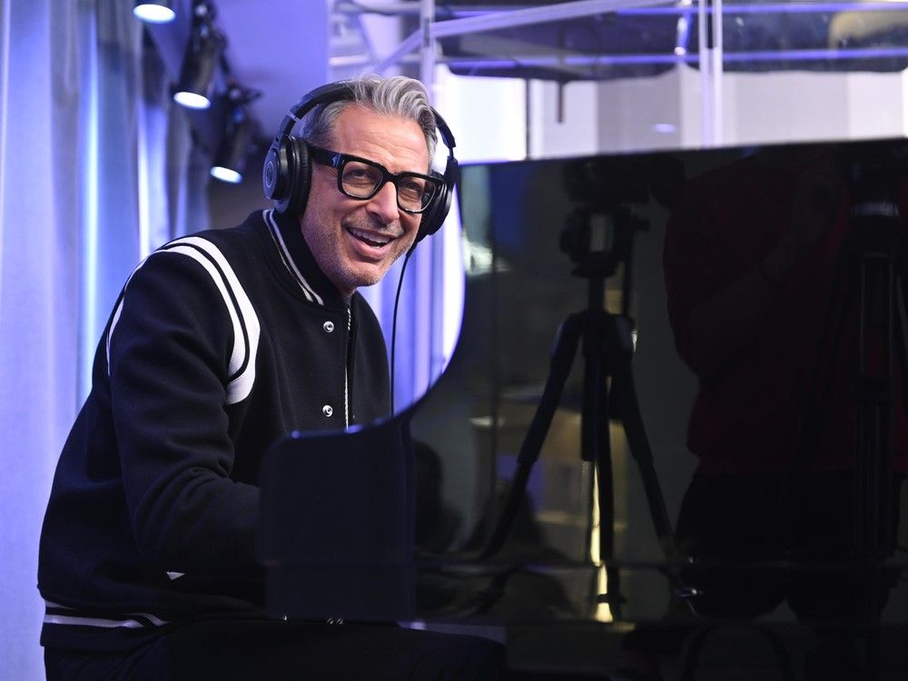 Jeff Goldblum to headline Ottawa Jazz Festival this summer ottawacitizen.com/life/jeff-gold…