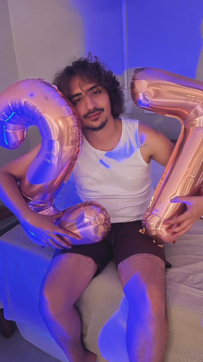 mathpurry's tweet image. ✨🤍🥳