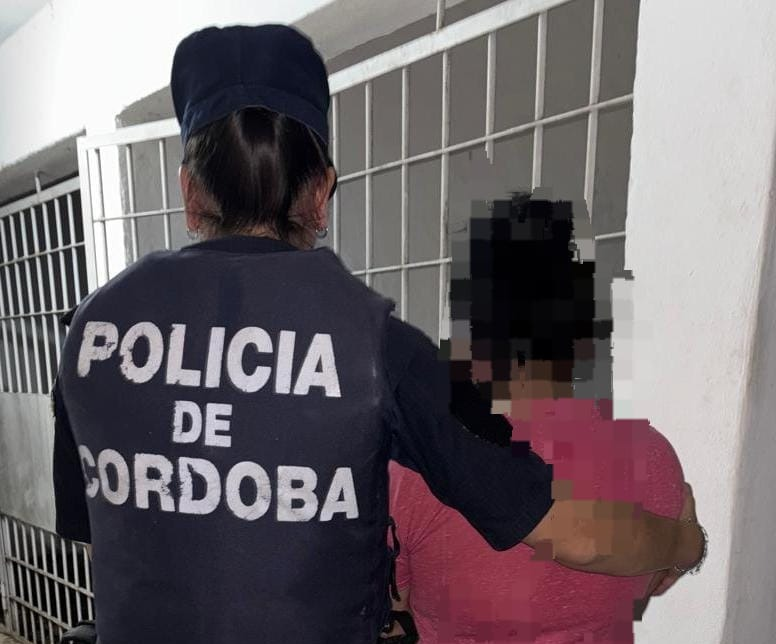 Canals: una mujer fue aprehendida por violar una restricción judicial y agredir a otra persona 

Ocurrió en la madrugada del jueves. La agresora tenía una restricción de acercamiento vigente y quedó a disposición de la Justicia.

sintonia102.com/2026/01/canals…