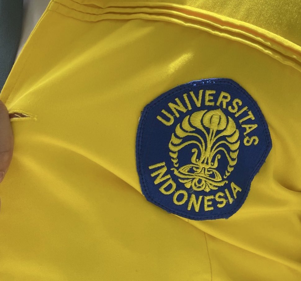 komfiunlabeled's tweet image. big 3 💛🤎💚