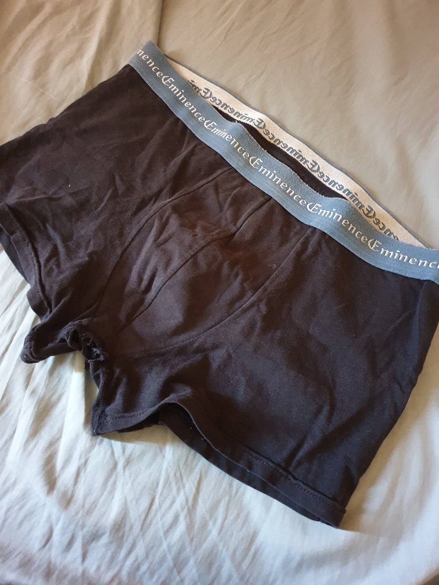 Ce boxer avec une bonne dose de jus ça t'intéresse ? 

Alors il va falloir faire une offrande, et tu pourras recevoir ce boxer avec une très belle dose de jus. 

Avec même peut être une vidéo des giclées sur le boxer.

#gay #boxer #jus #fetichist #juice