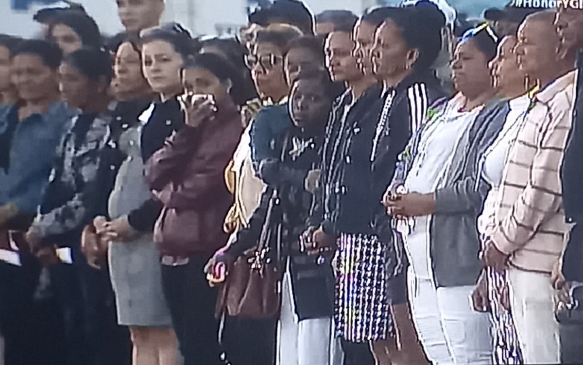 MinfarC's tweet image. 🇨🇺Pelearon hasta la última bala, los pueblos de América reconocerán su legado de sacrificio y lealtad.
#HonorYGloria