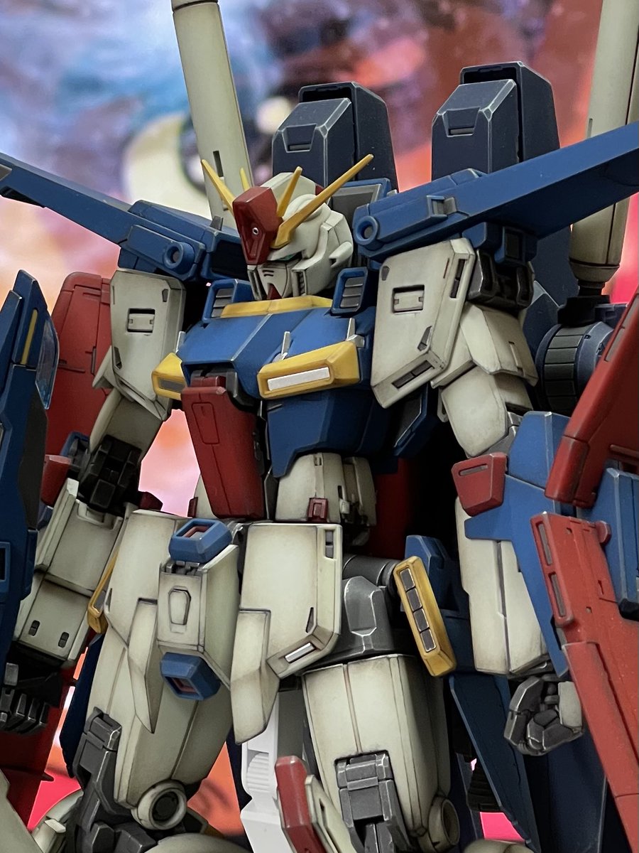 harishin000's tweet image. #横顔イッケメン
分かるぞ…ZZが、みんなの力を...
みんなの力がガンダムに！