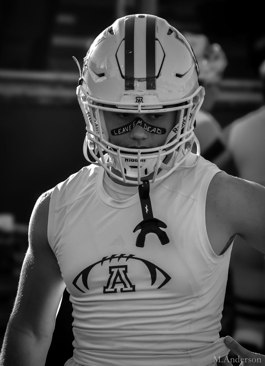 Brody Simpkins 27’ LB/EDGE tweet media