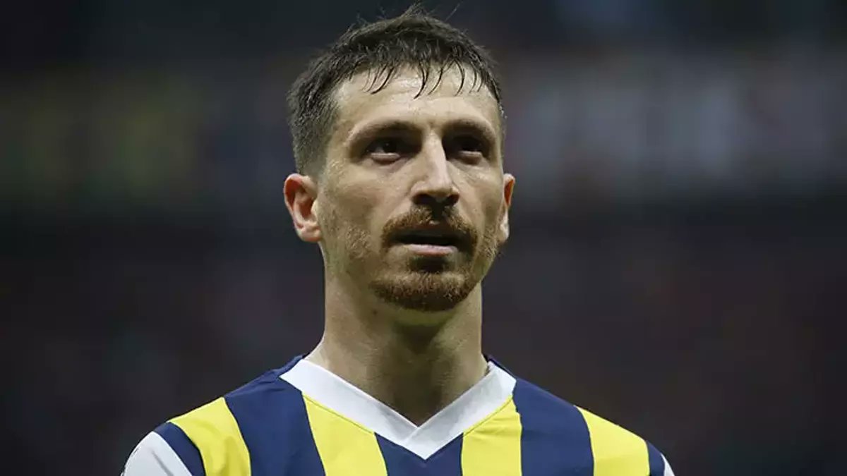 SON DAKİKA: Jayden Oosterwolde ve Mert Hakan Yandaş dahil 5 kişiye 1 yıl 4 ay 11 gün hapis cezası verildi.

— Hükmün açıklanması geri bırakıldı.
— Gerekçe: “19 Mayıs 2024 tarihinde oynanan Galatasaray - Fenerbahçe derbisinin ardından çıkan olaylarda, haksız tahrik altında kemik