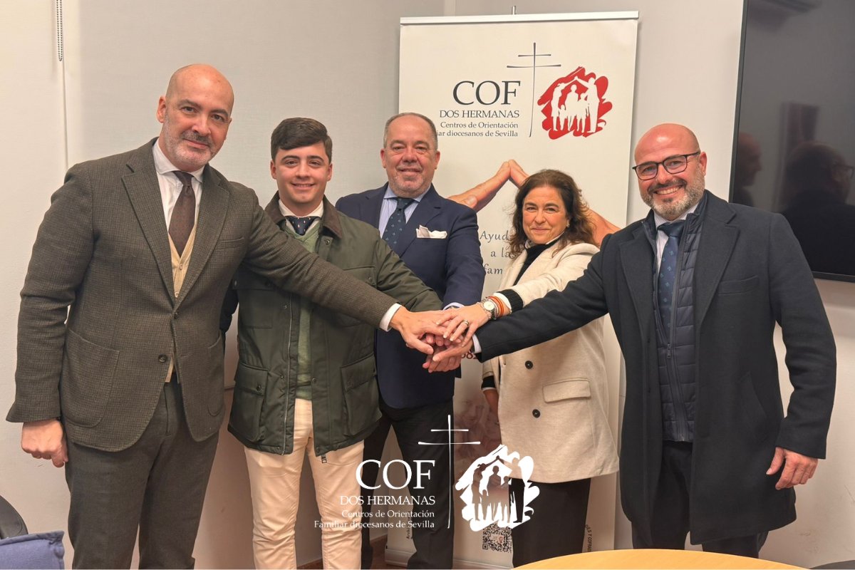 🤗 ¡¡GRACIAS!!
🔴 Recibimos en nuestra sede a la Junta de <a href="/VeraCruzLebrija/">Vera+Cruz Lebrija</a>, que entregó la recaudación del Concierto Benéfico de Navidad.
▶️ Su apoyo nos permite seguir ayudando a muchas familias.
✅ Así, se incorporan a los ‘Amigos del COF’, entidades colaboradoras.