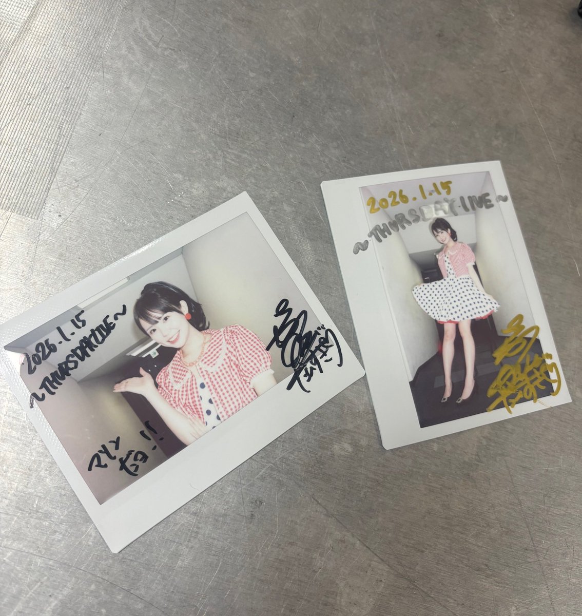 🎀本日は伝説の🎀
〜Thursday Live~
復活の日に出演させていただきました。
沢山の先輩方に囲まれて歌う事が出来、
本当に楽しくて、刺激的なひと時でした👗
緊張していましたが掛け声や声援をもらい…泣
BS12さんから素敵なお花も頂きました🌸
アドレナリンたくさ〜〜ん！いぇい！