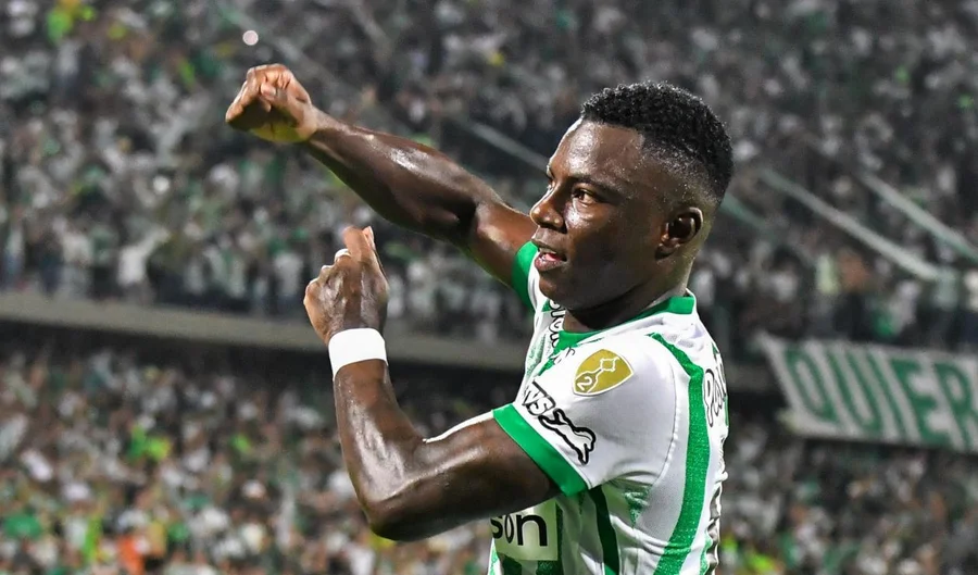 la12tuittera's tweet image. ❓¿QUÉ PASA CON MARINO HINESTROZA?

🇨🇴Según Carlos Antonio Vélez desde @WinSportsTV, el Pte. de Atlético Nacional Sebastián Arango le explicó que la operación con #Boca NO SE CERRÓ, que avanza a RITMO LENTO y que HOY debería DESENREDARSE, para SÍ O PARA NO.

➡️Atlético Nacional…