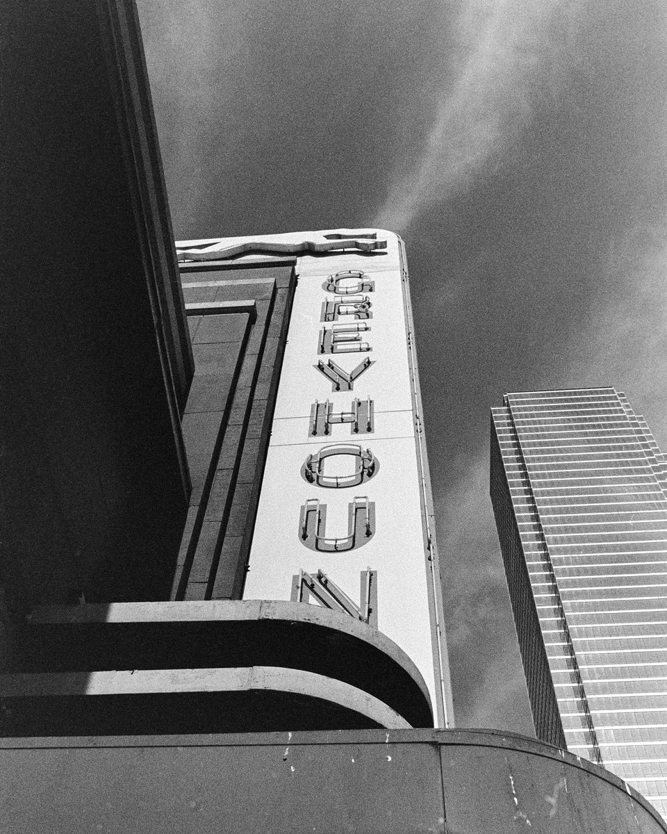 Mr. Holga tweet media