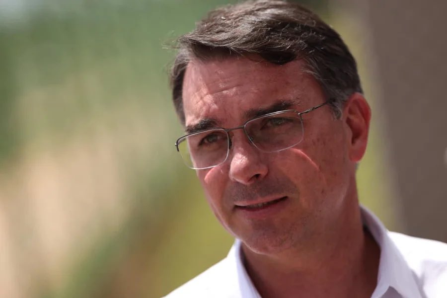 boletimbr's tweet image. 🚨 CONFIRA: Bolsonaro teve mais uma crise de soluço nesta quinta-feira, e o barulho do ar-condicionado continua. Flávio Bolsonaro classificou a situação como “tortura”.