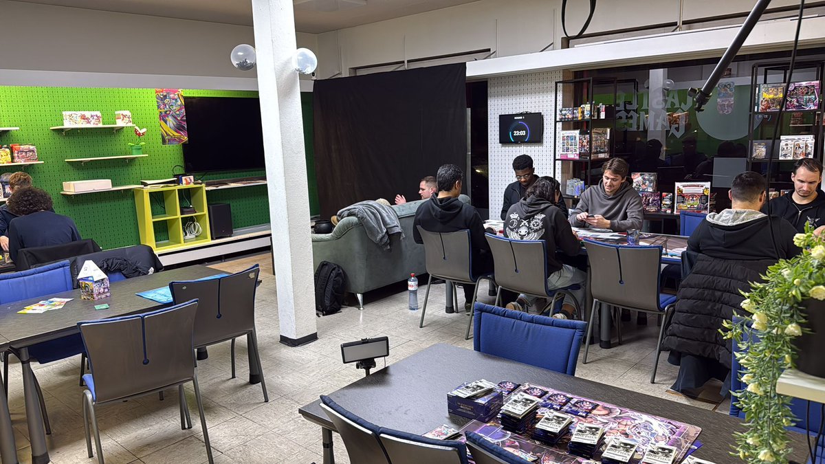 CastleGames tweet media