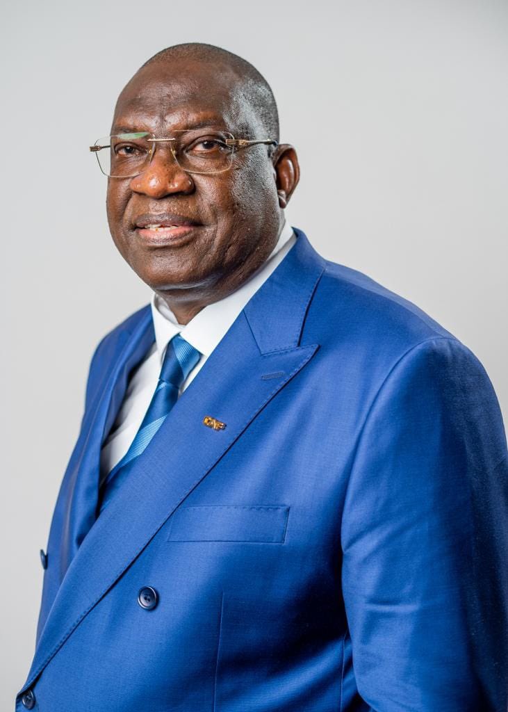 Seydoux90's tweet image. #Mali #Foot Après chaque élimination des Aigles à la CAN, on cherche un bouc émissaire. La CAN passée c'était le Sélectionneur Eric Sekou et maintenant c'est Bavieux. Cette pression sur la fédération pour la démission est orchestrée par certains qu'ils veulent tirer les ficelles