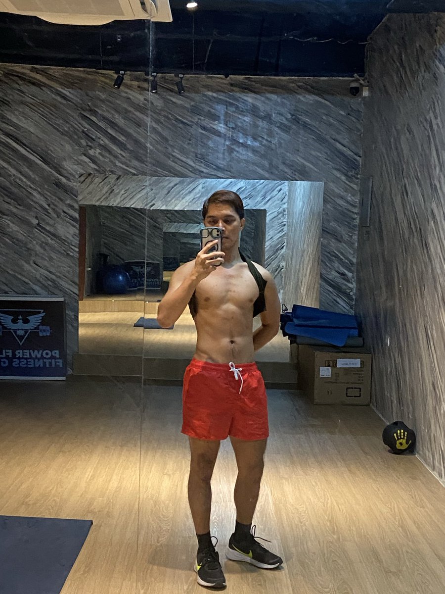 MarkGabres24's tweet photo. Grind hard https://t.co/oNLxs4cHLG