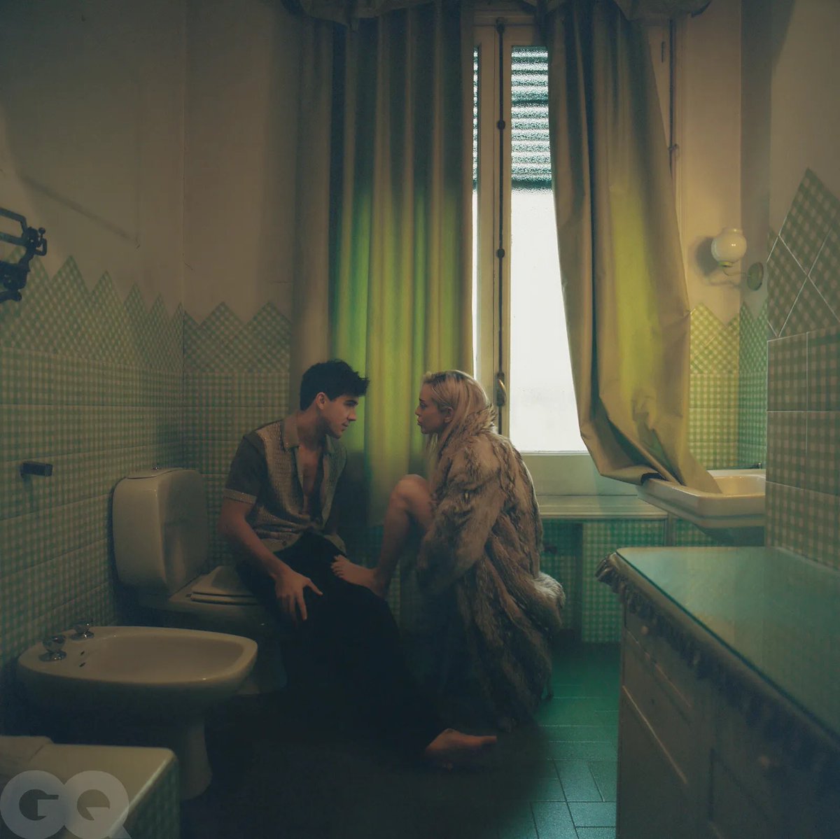 El arte en esta foto, por favor. 
#AnaMena #ÓscarCasas #ídolos