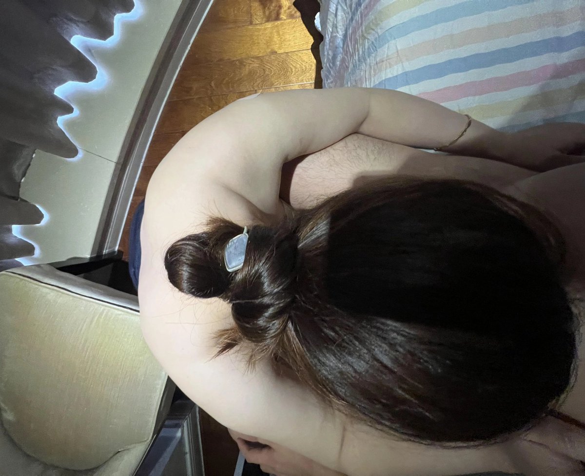 哈哈哈哈 tweet media