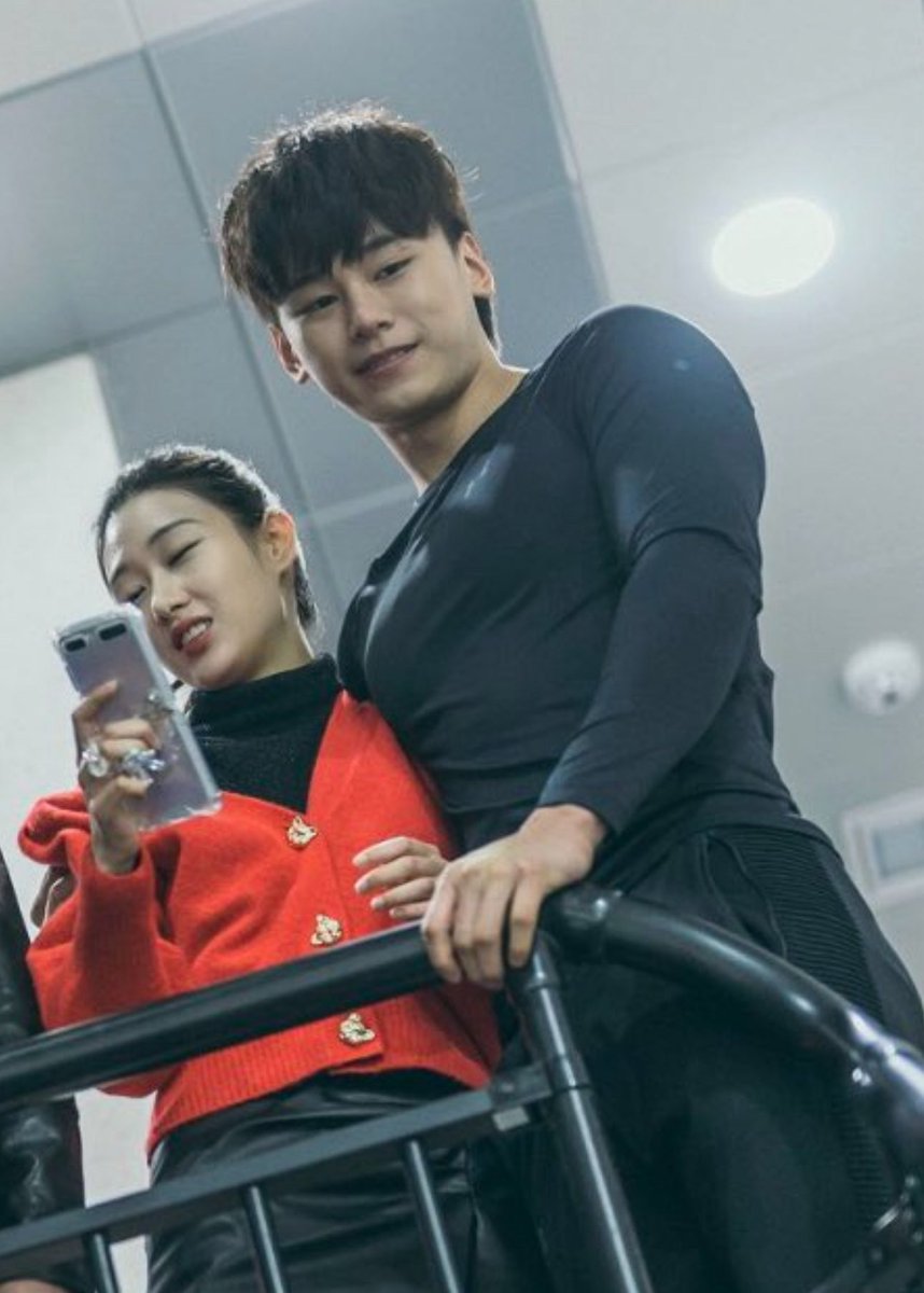미니 tweet media