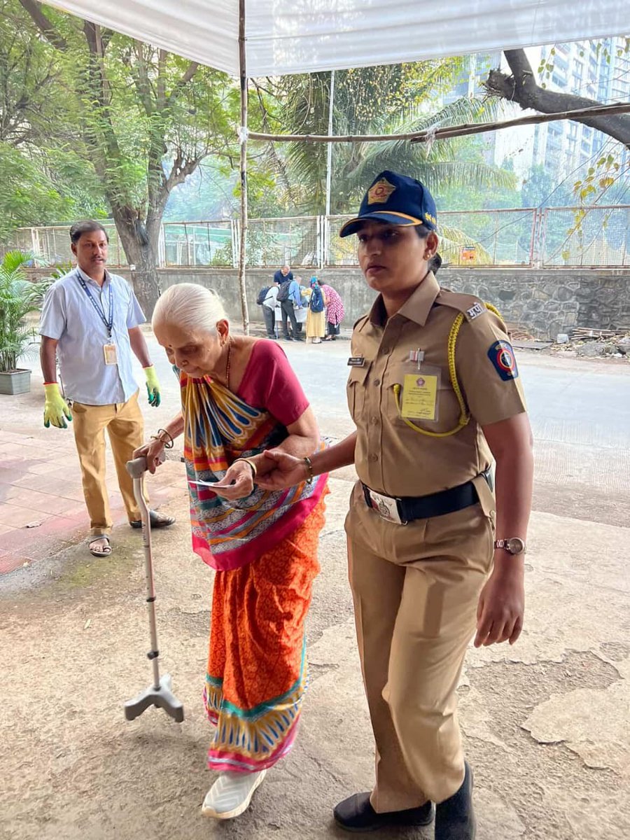 @PSKhetwadi बृहन्मुंबई महानगरपालिका निवडणूक 2026 दरम्यान पोलिसांनी बजावलेल्या कर्तव्यबाबत नागरिकांनी धन्यवाद व्यक्त केले.