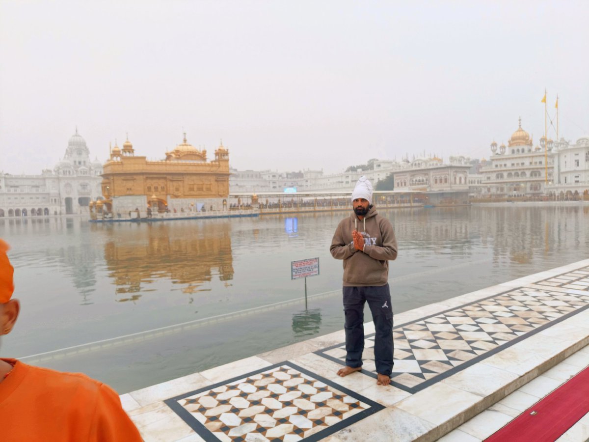 JaspreetRamana3's tweet photo. Harmandir Sahib Amritsar Sahib Punjab India 📍#GoldenTemple https://t.co/ZL3lkZtwJ6
