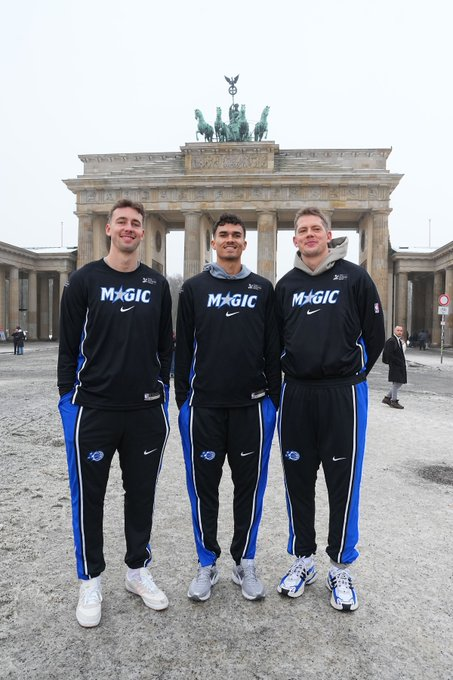 🏀🇩🇪 Hoy tenemos una juego en un horario no habitual

Orlando Magics y Memphis Grizzlies en el  Uber Arena de Berlin.

Y te quiero dejar estas tendencias de Franz Wagner:

🏀🔥Over 7.5 rebotes+asistencias

En 15/16 de sus ultimos juegos ✅
En 4/4 vs Memphis Grizzlies ✅

🏀🔥Over