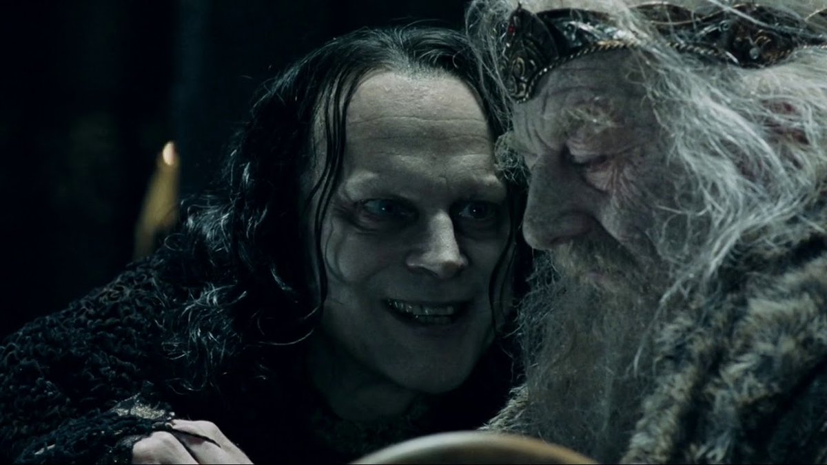 Jose Ángel Sánchez susurrándole a Florentino anoche que "ya estamos en la siguiente fase de la Copa" aprovechando que el Albacete vestía de blanco