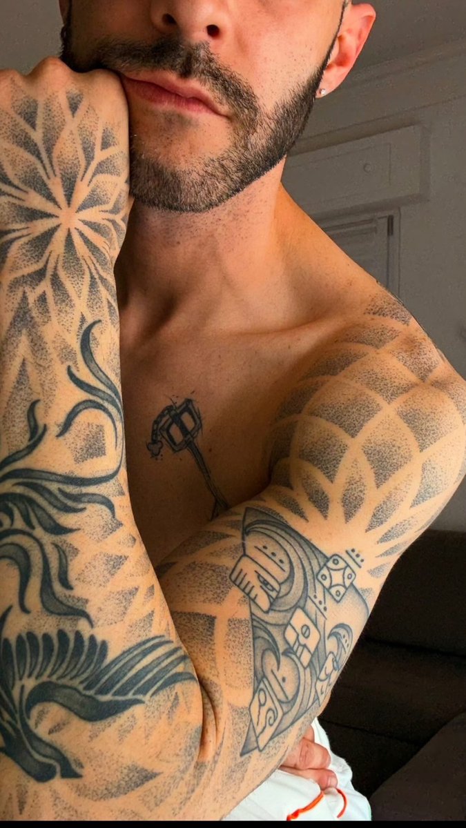 syncro90's tweet image. ▪️◼️⬛️